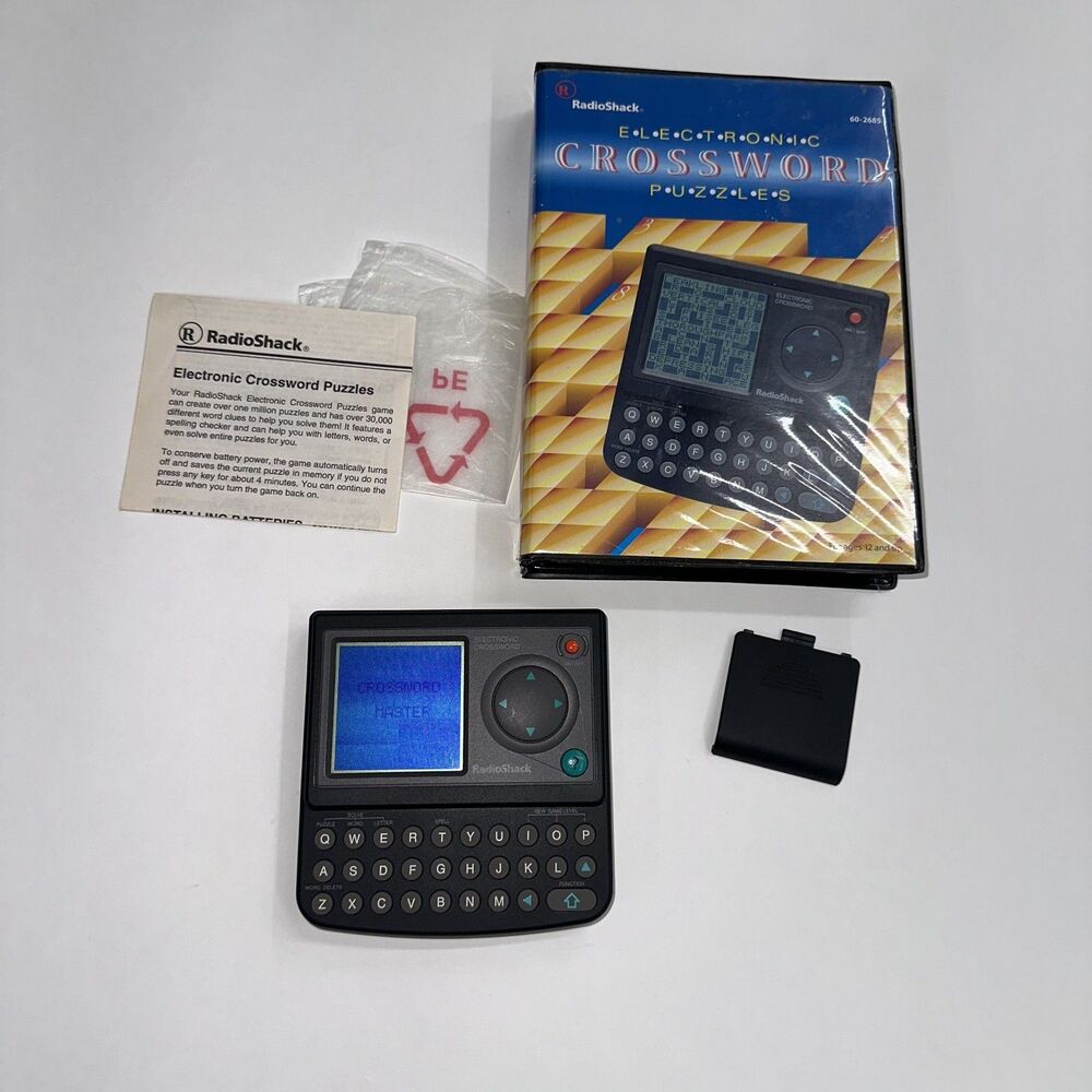 Radio Shack Classic Electronic Crossword Puzzles LCD HANDHELD GAME TESTED